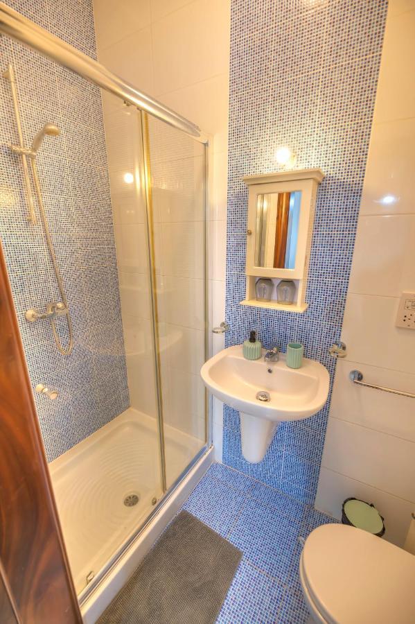 Large And Modern 2bedroom With Balcony Glub1-1