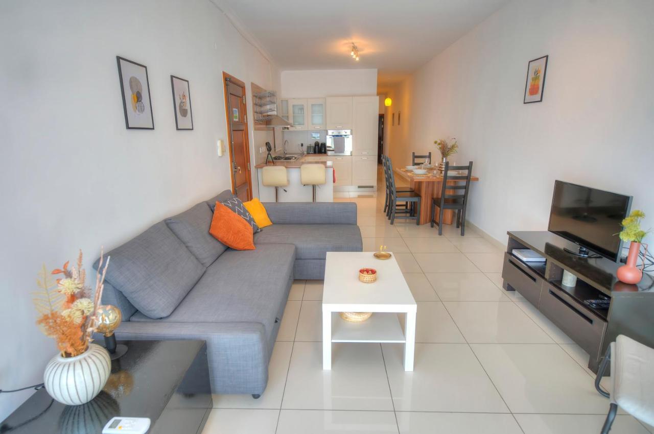 Large And Modern 2bedroom With Balcony Glub1-1 *